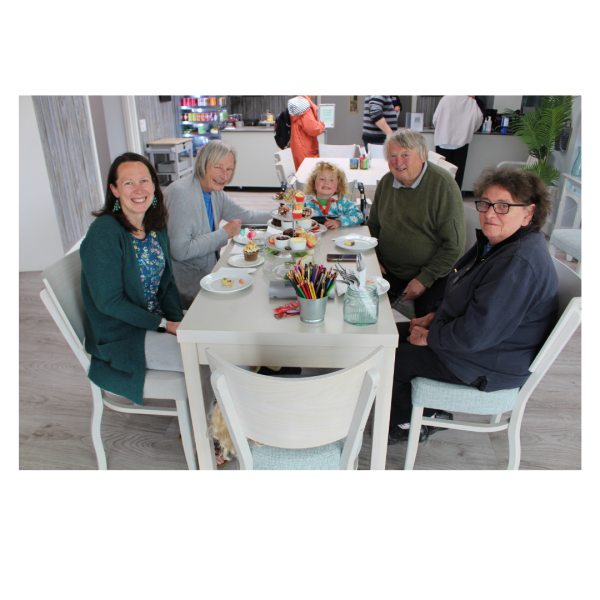 Volunteer Terrace Cafe:  Front of House