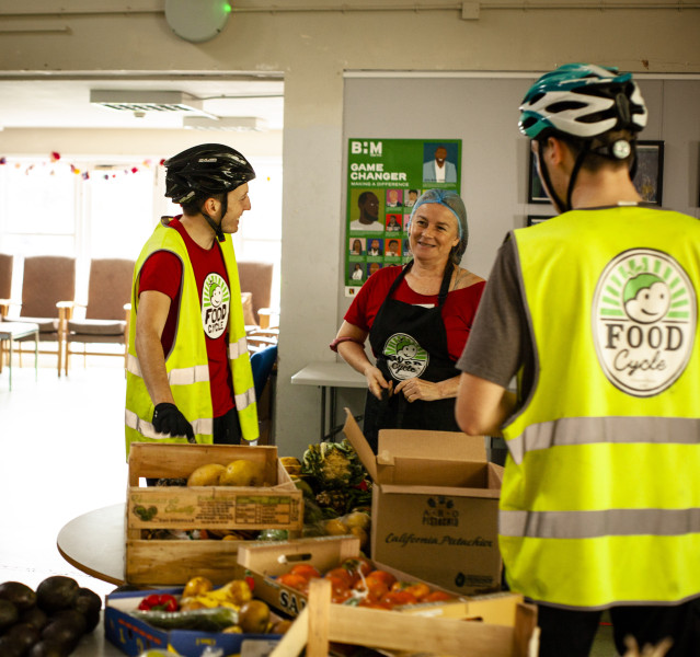FoodCycle is looking for volunteers to collect and drop off food for our Exeter project!