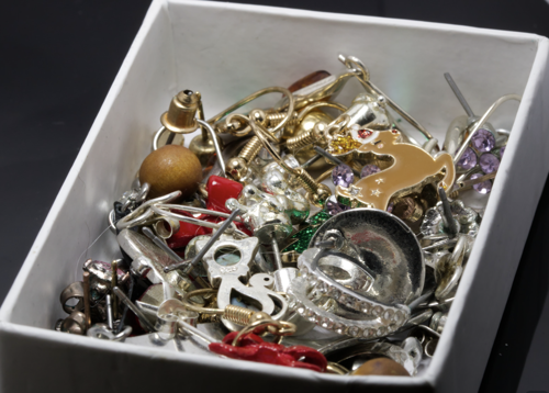 Volunteer Jewellery Assistant