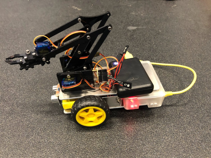 Firefly Robotics Educational Charity is seeking volunteers to help deliver robotics workshops