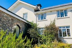 Kitchen Porter/Kitchen Assistant