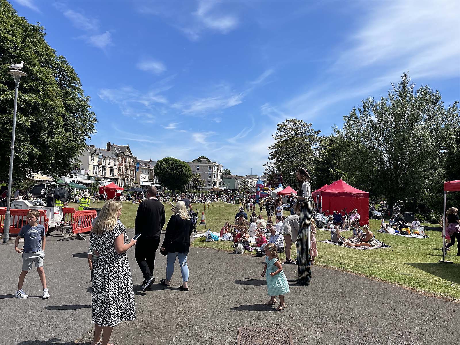 Scene from Turn the Tide 2022 on the Lawn in Dawlish.